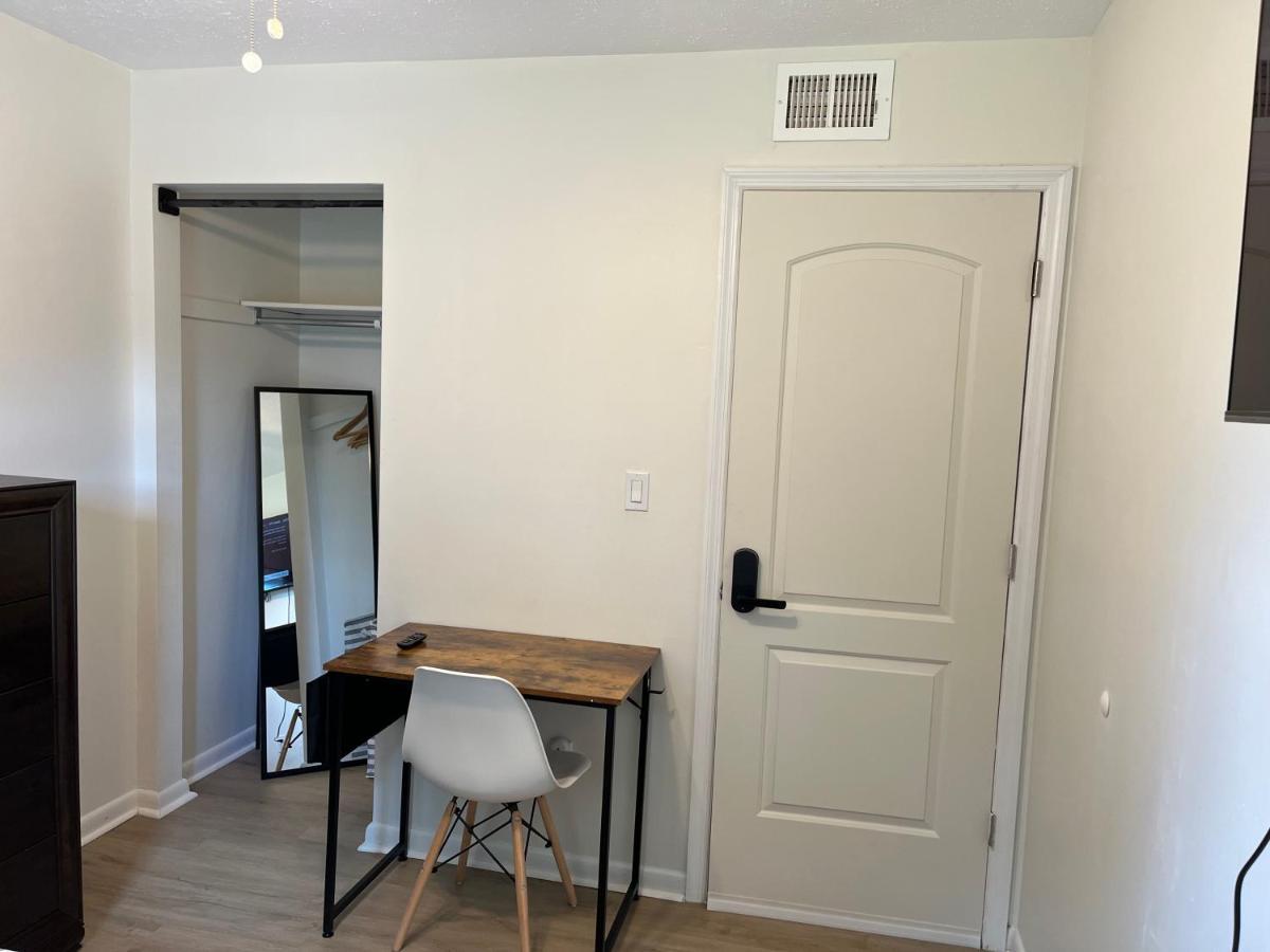 Zenhomes In Brandon Near Tampa Valrico Seffner Εξωτερικό φωτογραφία